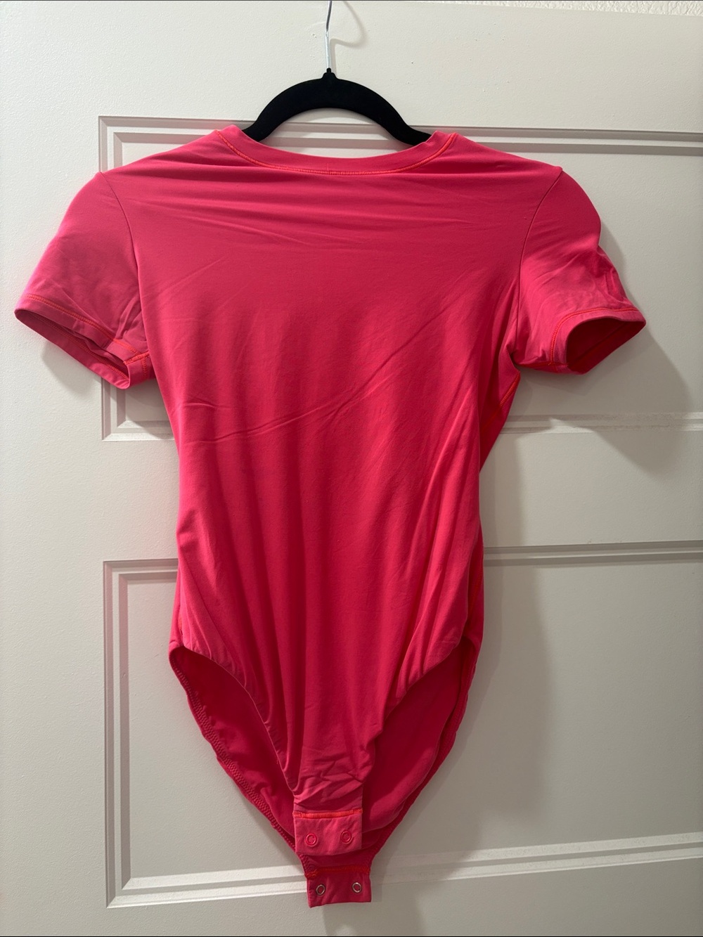 SKIMS Hot Pink Short Sleeve Bandeau Bodysuit